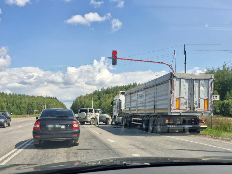 ДТП с фурой произошло на перекрёстке в Касимовском районе Рязанской области