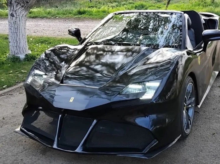 Житель Краснодарского края превратил ВАЗ-2110 в Ferrari