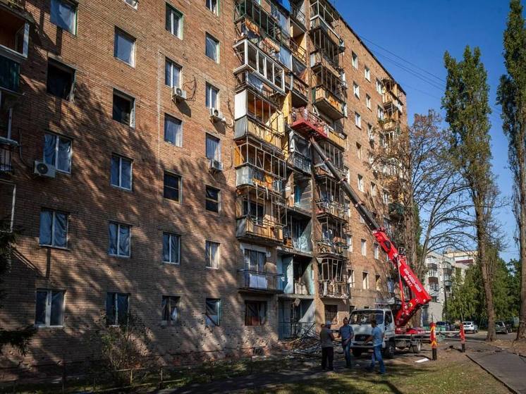 В Курске приступили к ремонту повреждённого при атаке ВСУ дома на Союзной