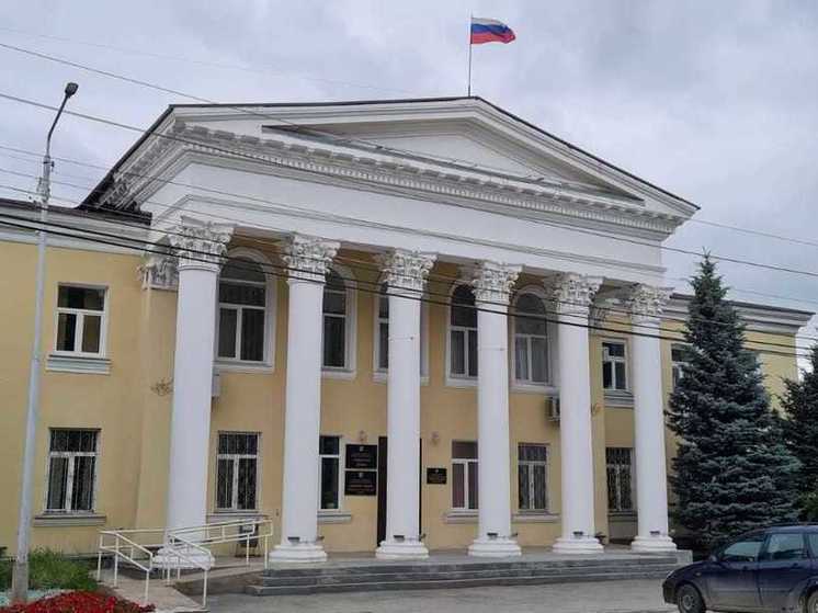 В событиях странным образом задействован городской прокурор Николай Удалов, которого ранее критиковал народный избранник