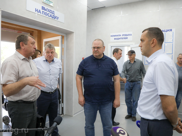 Олег Мельниченко провел рабочую встречу с руководством Земетчинского района