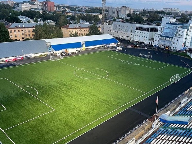 Новое освещение заработало на стадионе «Динамо» в Вологде