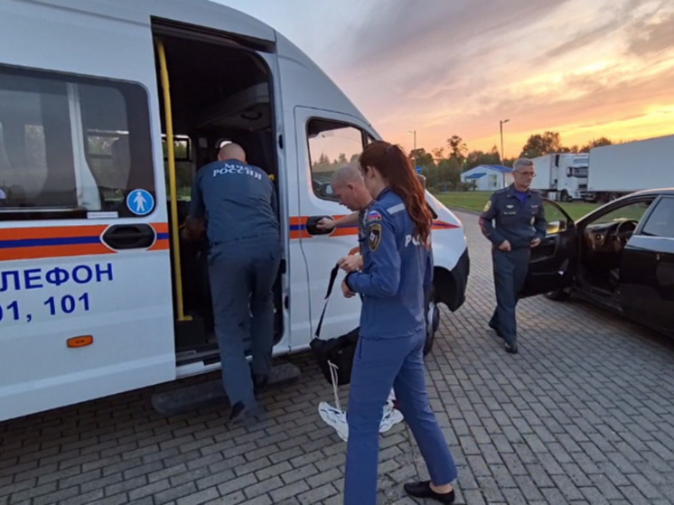МЧС Калининградской области встретило земляков после ДТП с автобусом в Латвии