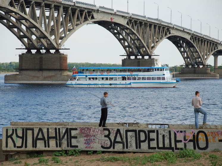 В Саратове сорваны сроки сдачи пляжа в Затоне