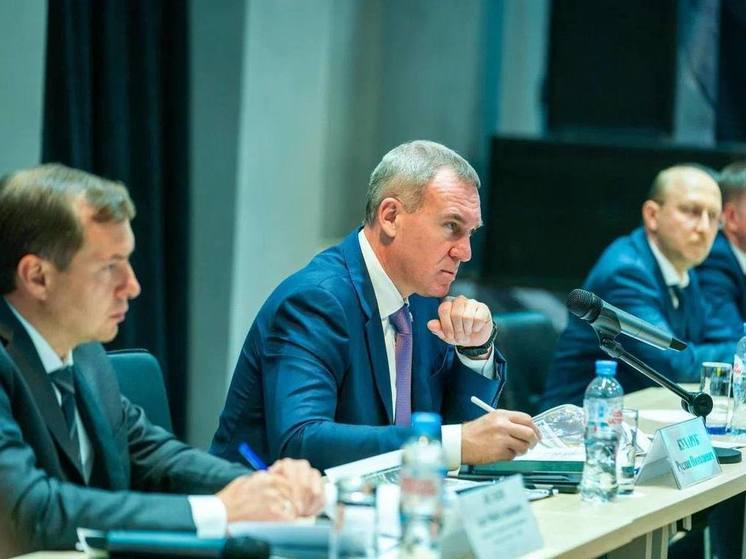 Руслан Кухарук: Все запросы югорчан нужно реализовывать в кратчайшие сроки