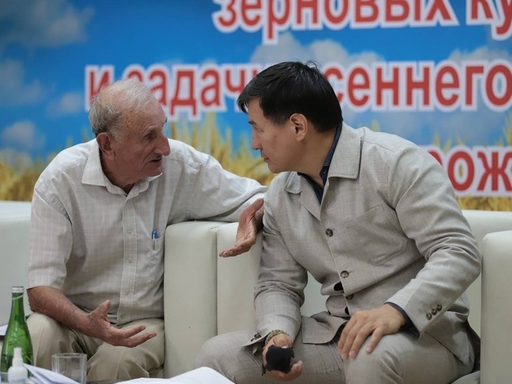 В Калмыкии подвели итоги уборки зерновых и наметили планы на будущее
