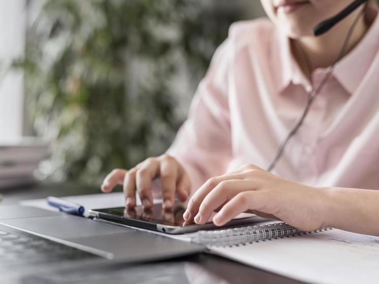 На «горячую линию» для пострадавших поступило около 2000 звонков