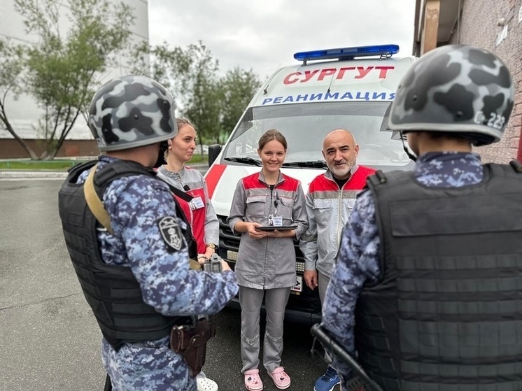 Кареты скорой помощи Сургута оборудовали тревожными кнопками