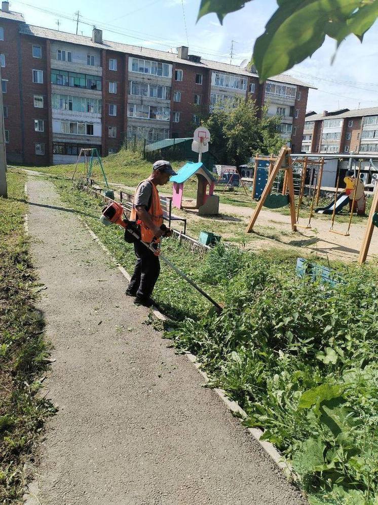   В Иркутске завершили покос 140 озелененных территорий