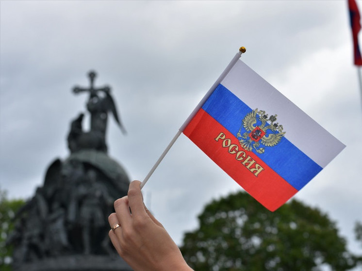 В Великом Новгороде завтра пройдет День Государственного флага России