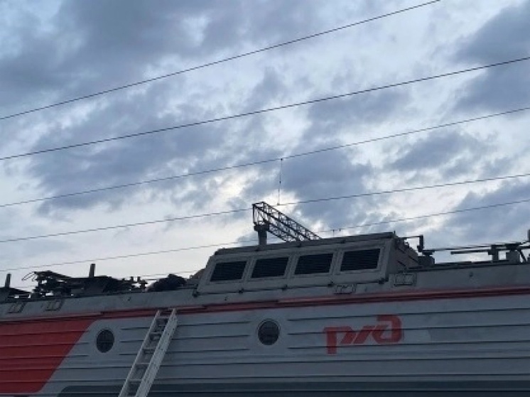 Жителя Ростовской области нашли мертвым на крыше поезда в Санкт-Петербурге