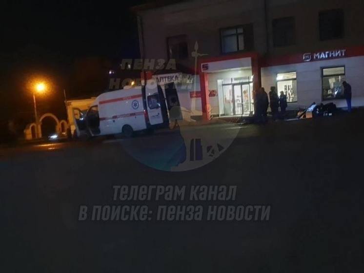 В Пензе загорелся автомобиль скорой помощи