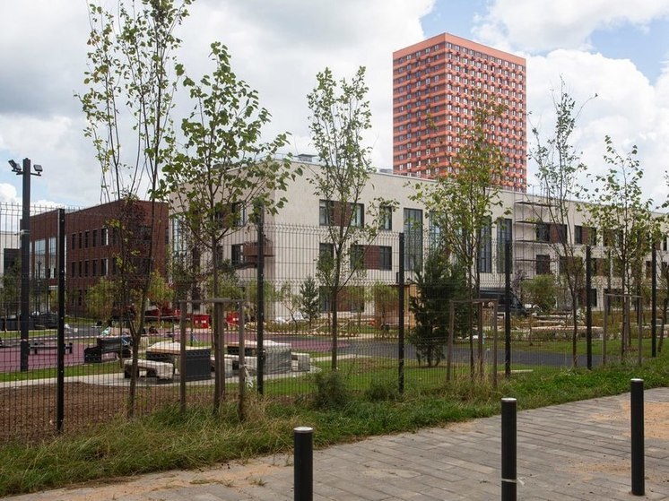 Школу для 1160 ребят построили в Одинцовском округе