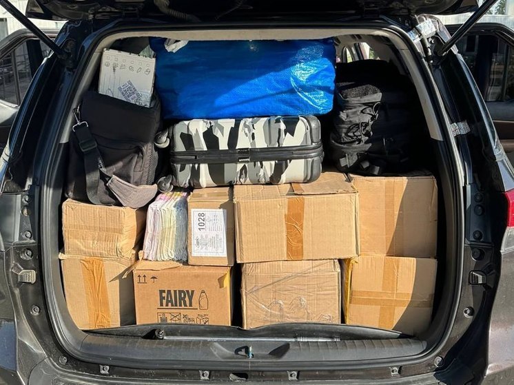 Иконы и школьные принадлежности передали в Курскую область жители Мариуполя