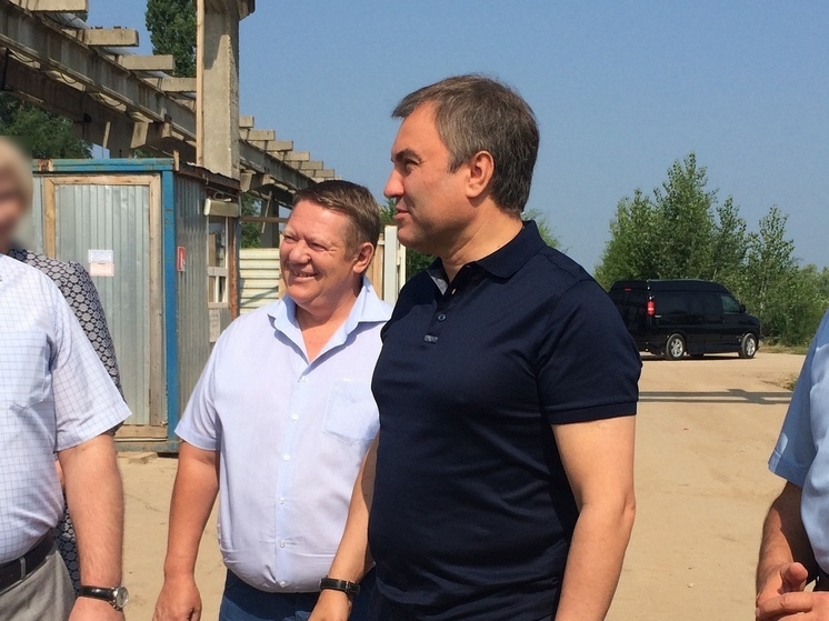 Володин призвал мэра Саратова ускорить снос расселенных домов