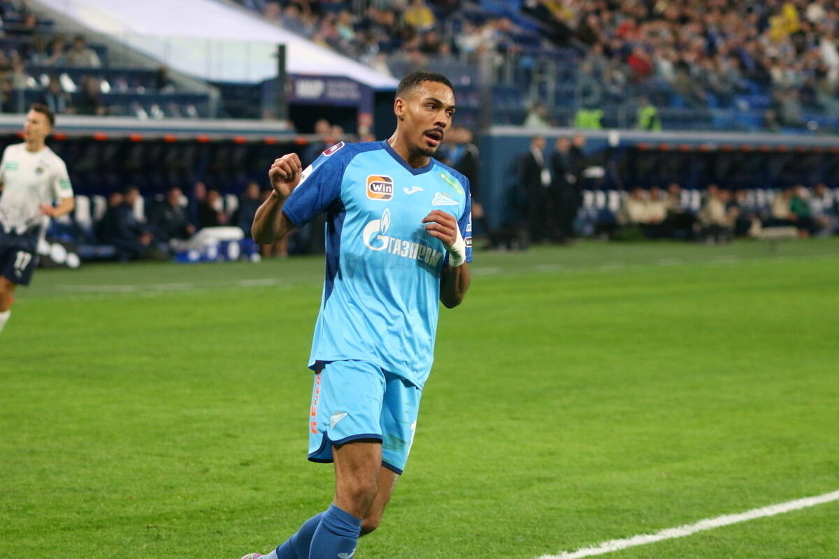 «Зенит» отправил Изидора в аренду в английский «Сандерленд»