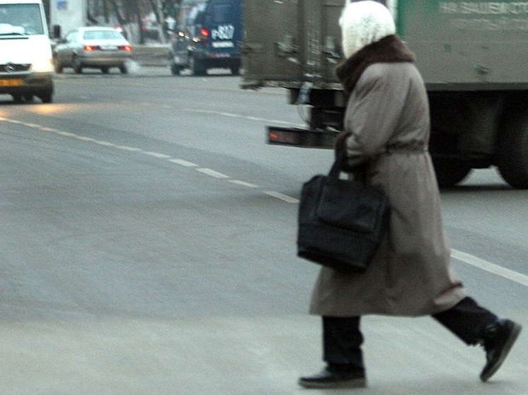 Жительница Великобритании назвала жизнь, свободную от супружеских забот, секретом долголетия