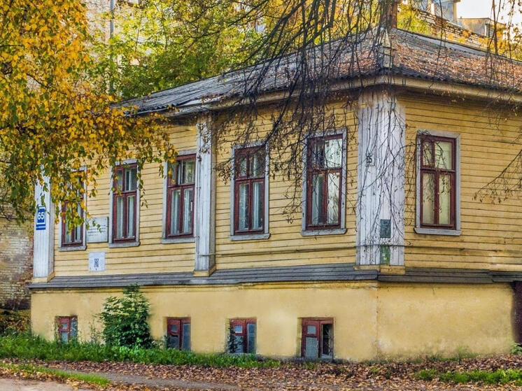 Администрация Кирова не смогла продать подвал исторического здания
