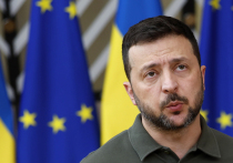 Подпись Владимира Зеленского под скандально известным законом номер 8371, направленным на запрет канонической Украинской православной церкви, для властей в Киеве может стать «началом конца»