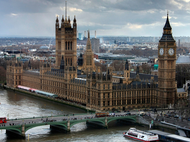 Telegraph: премьер Британии собирается принять «непопулярные решения»