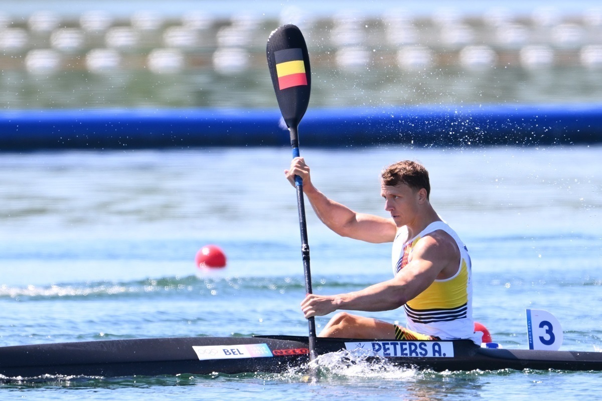 Архипов считает, что перевернувшийся на финише Петров заслуживал золота ЧМ