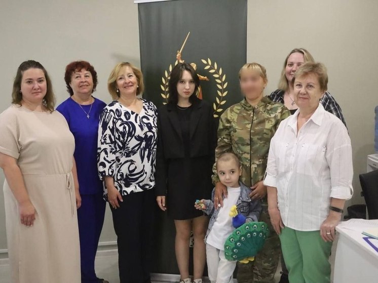 В Серпухове прошла встреча с медсестрой, участницей СВО