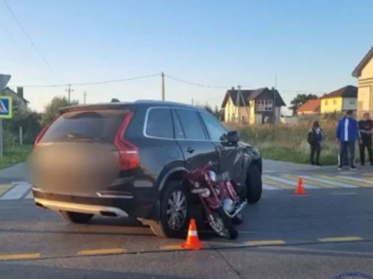 Мотоциклист попал в больницу в Калининграде из-за неуступчивости автомобилиста