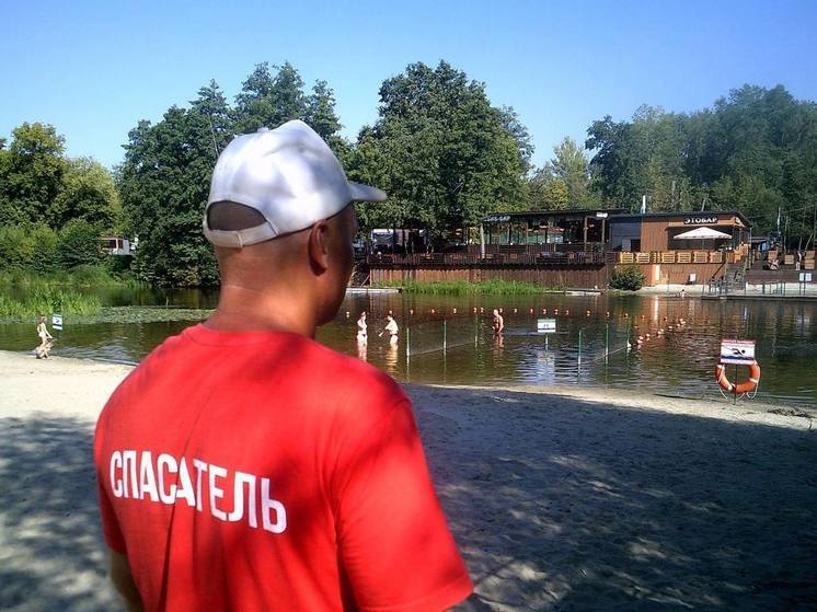 В Курской области с 1 сентября закроют пляжи на реках и озерах