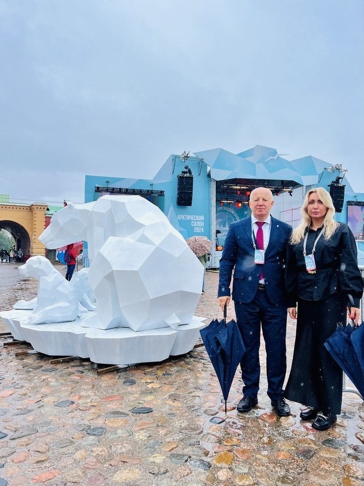 Глава Мариуполя принял участие в работе Арктического салона