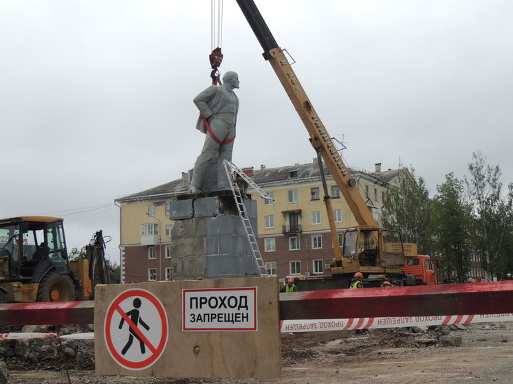 Коммунисты настаивают на возвращении памятника Ленину в центр Ревды