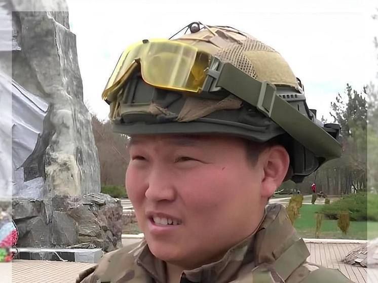 Сахалинский боец Родимир Максимов получил звание «Героя России»