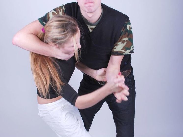 Муж до смерти забил жену в подмосковном Дмитрове