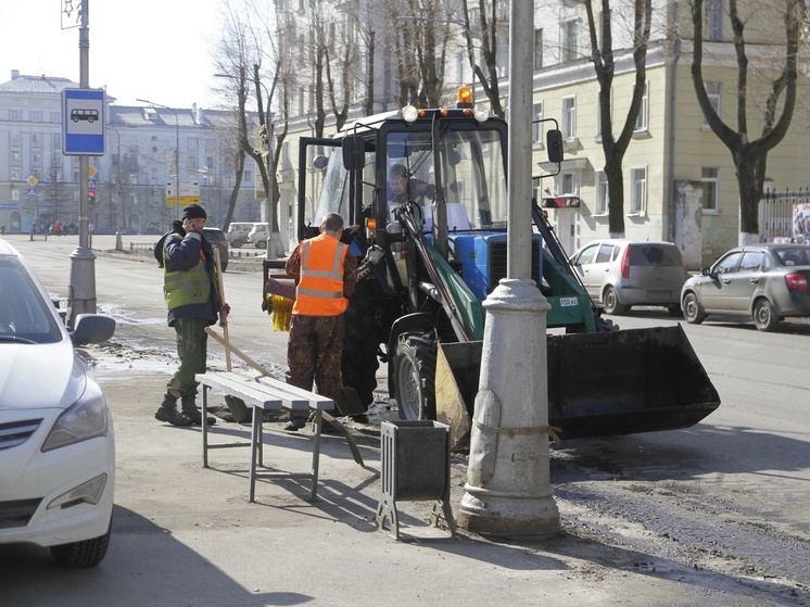 Чистить дороги и тротуары Северодвинска ближайший год будут местные подрядчики