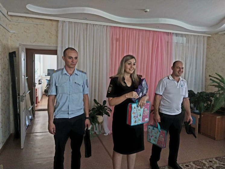 Меленковские полицейские приехали к ребятам в социально-реабилитационной центр