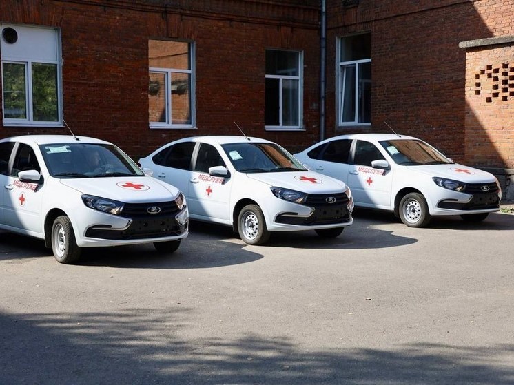 Автопарк Серпуховской больницы пополнился новым спецтранспортом