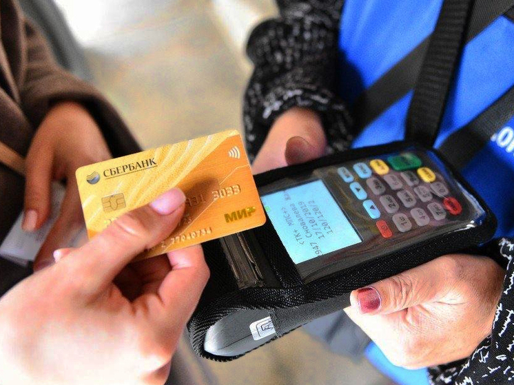 Карта «Мир» поможет кировским студентам сэкономить на проезде