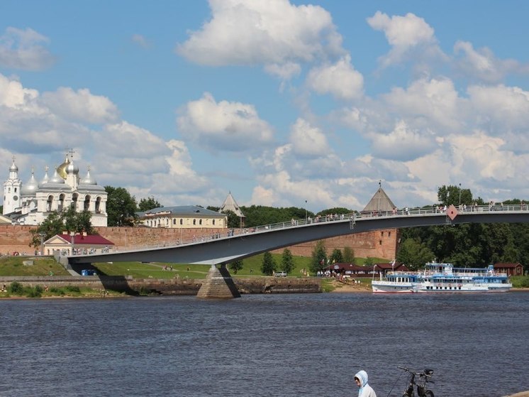 В День города движение на площади Победы-Софийская будет перекрыто