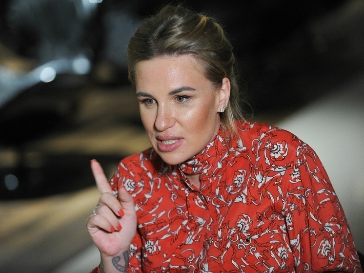 Она требует возмещения имущественного вреда