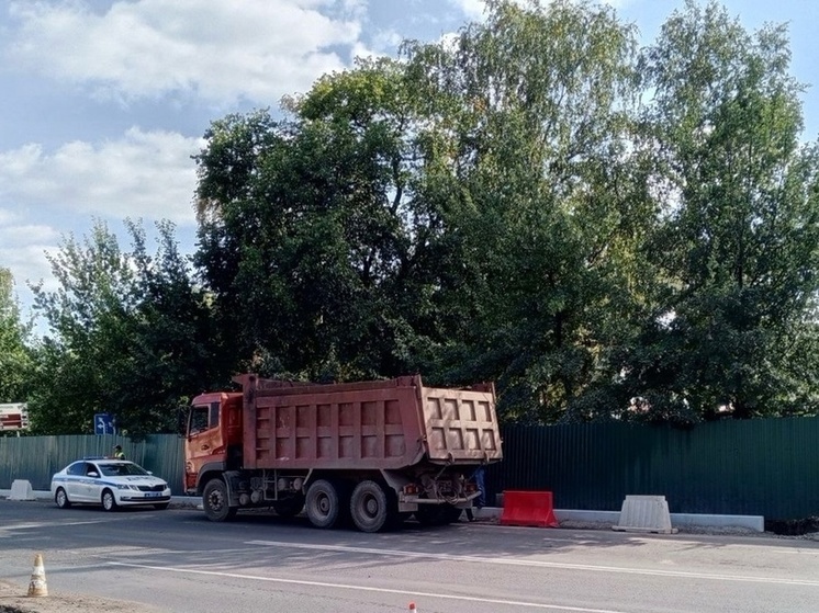 Пенсионерку насмерть сбил грузовик на проспекте Победы в Вологде