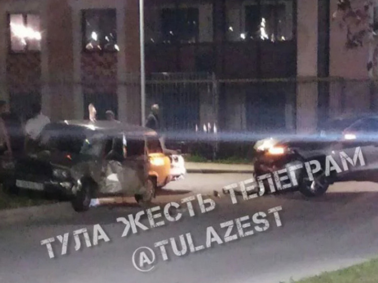 В Туле столкнулись ВАЗ и HAVAL