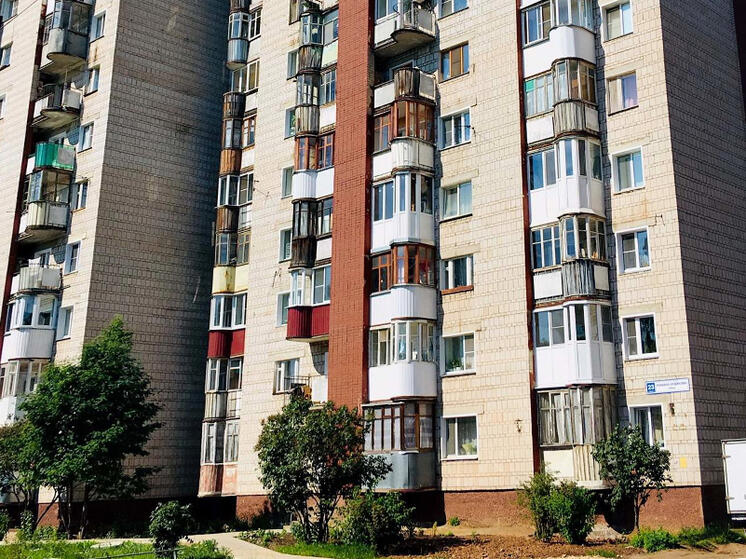 Обитатели 18 зданий на Ердякова встретят День знаний без воды