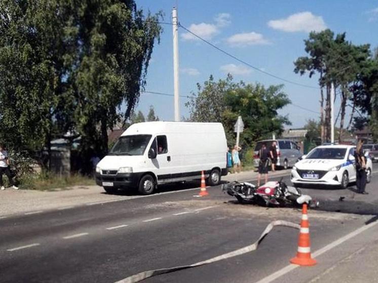 Полиция разыскивает свидетелей смертельного ДТП в Брянском районе