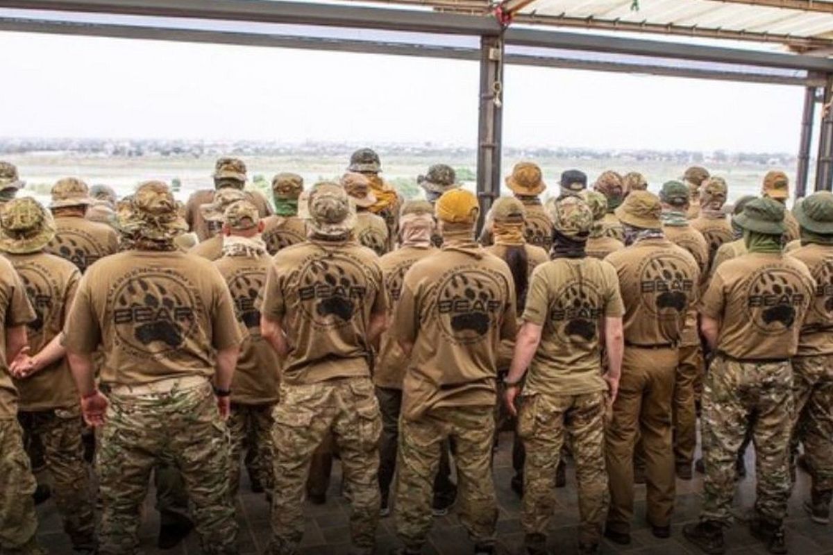 Чвк из африки в курск. Чвк в африке. Чвк вагнер в африке. Чвк из африки в курск. Группа вагнера в африке.