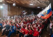 Более 300 участников Движения Первых Алтайского края встретились в краевом детском оздоровительно-образовательном лагере «Березка».