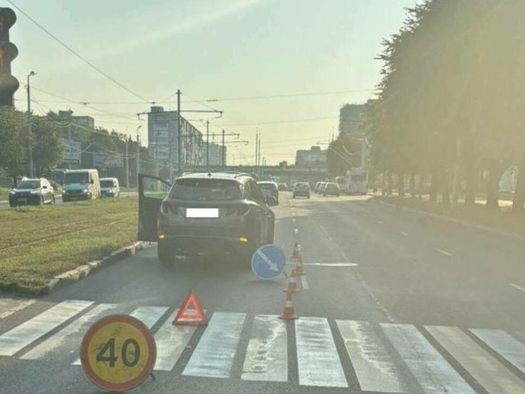 В Калининграде автомобиль сбил 77-летнюю женщину на пешеходном переходе