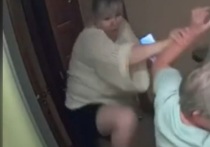 В Екатеринбурге женщина устроила настоящий погром в сауне и избила руками и ногами 65-летнюю сотрудницу
