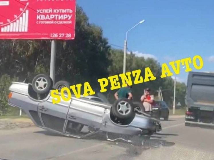 В Богословке легковушка перевернулась на крышу