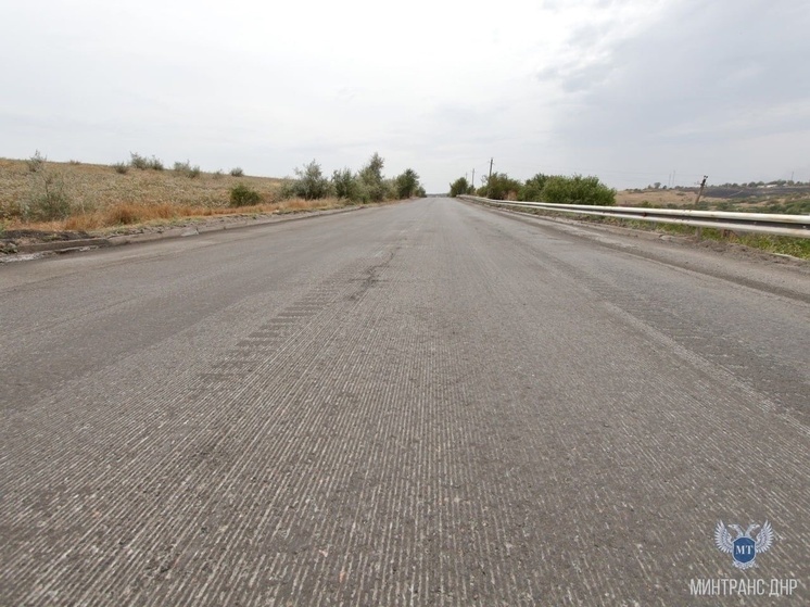 На Юге ДНР продолжаются дорожные работы