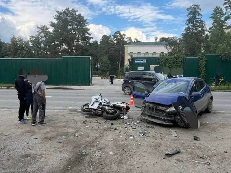 Врач-мотоциклист умер после ДТП под Новосибирском