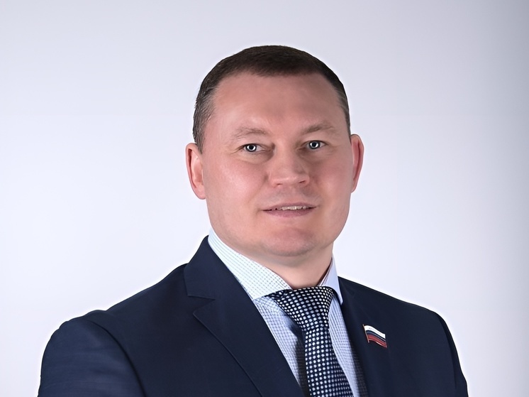 Денис Зеленцов возглавил администрацию в Новосибирской области